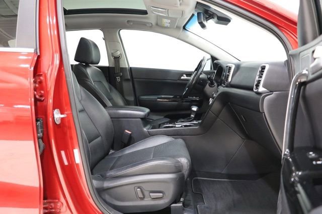 Used 2021 Kia Sportage EX w/ EX Technology Package AWD/4WD image 39