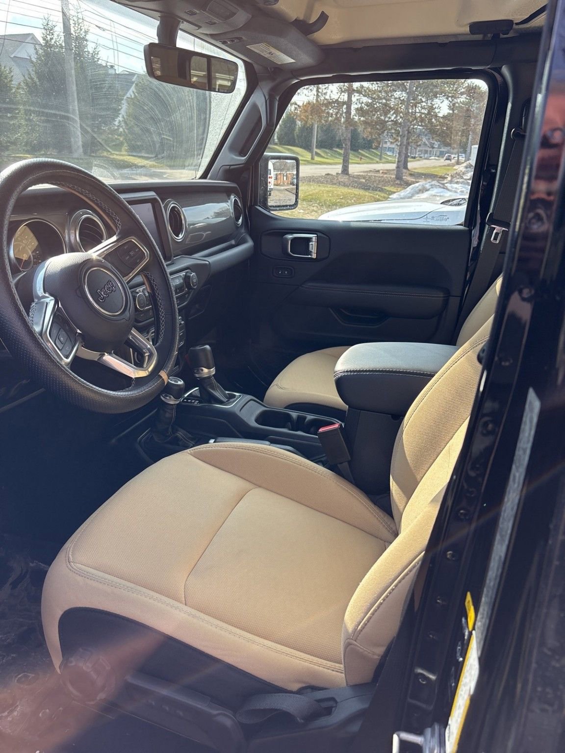 Certified 2023 Jeep Wrangler Sahara w/ Cold Weather Group image 3