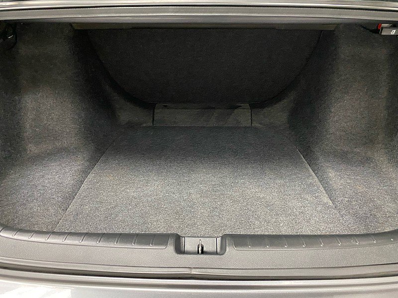 Used 2018 Honda Accord LX image 14