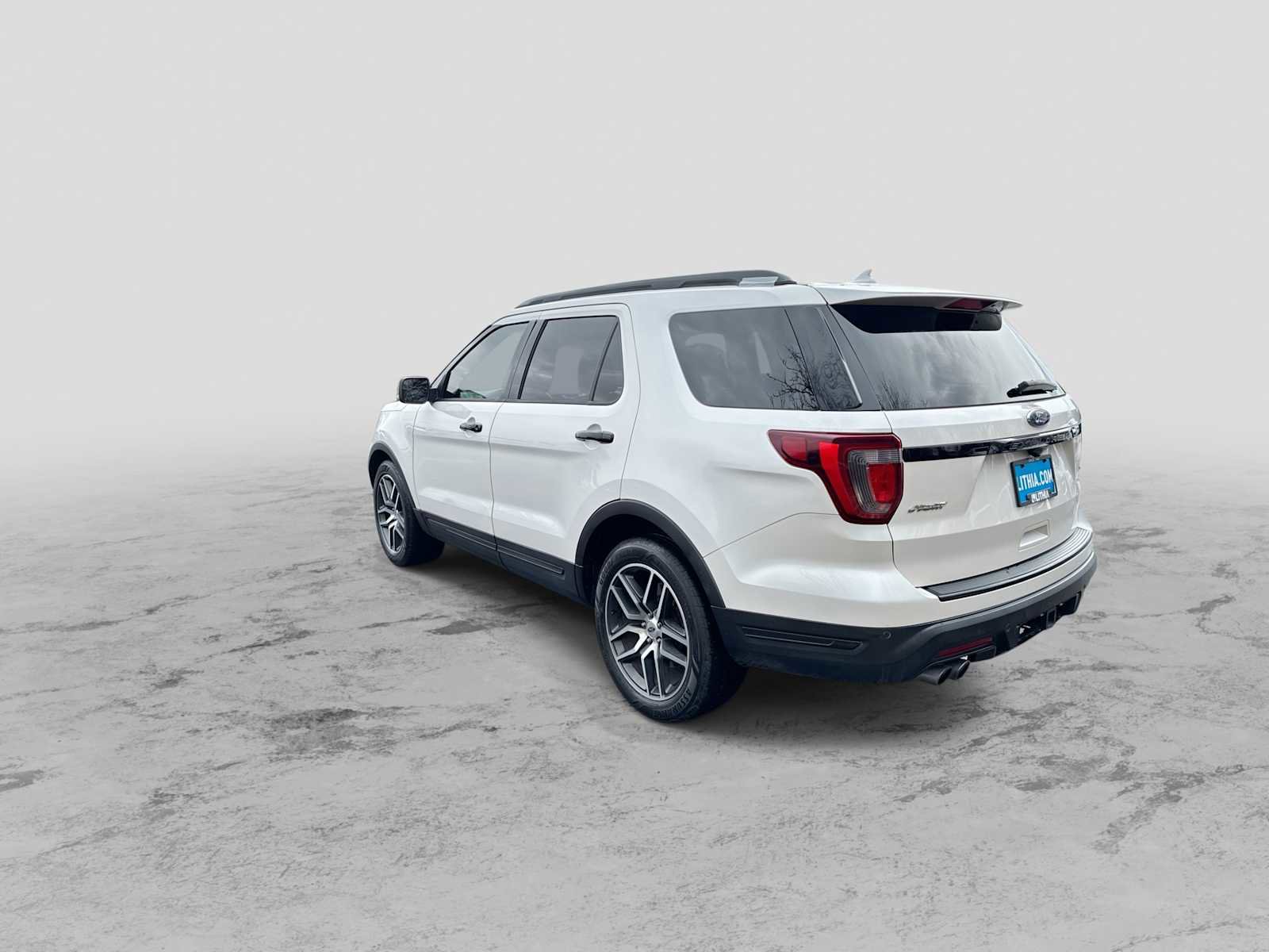 Used 2018 Ford Explorer Sport image 6
