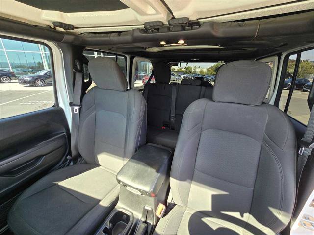 Used 2023 Jeep Wrangler Unlimited w/ 8.4" Radio Group AWD/4WD image 21