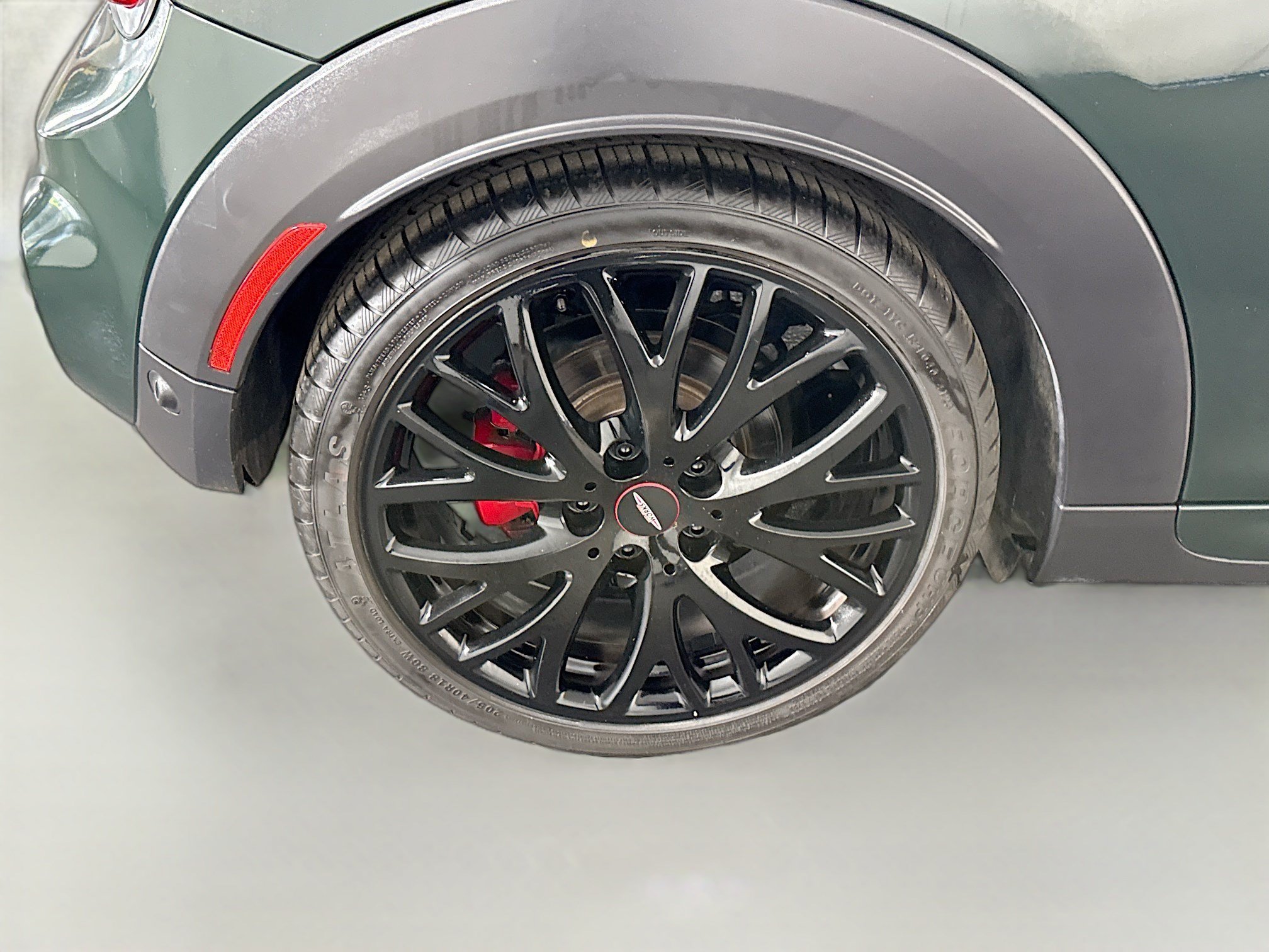 Used 2019 MINI Cooper John Cooper Works FWD image 31