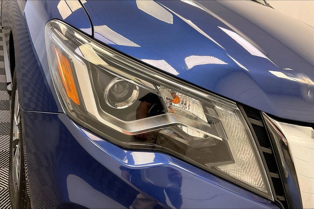Used 2019 Nissan Pathfinder SL FWD image 24