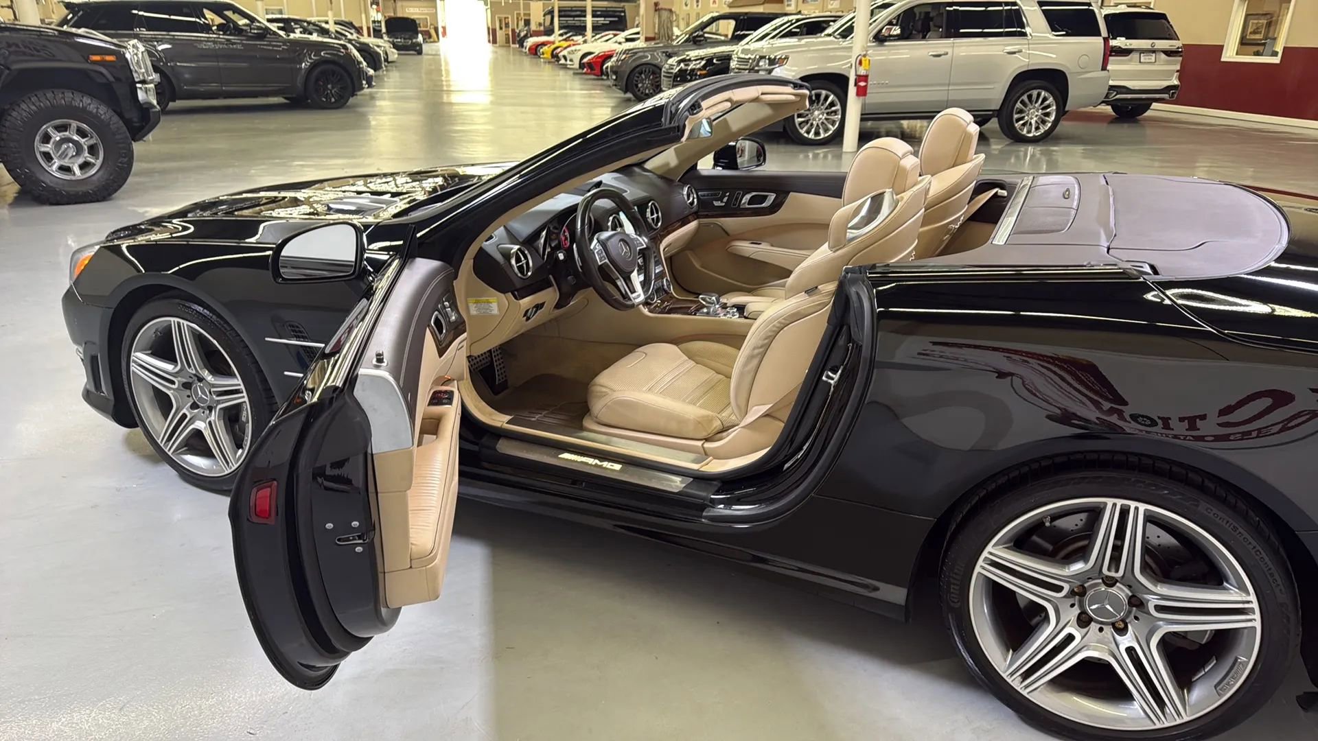 Used 2013 Mercedes-Benz SL 63 AMG image 17