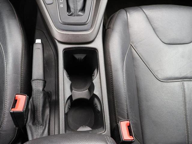 Used 2015 Ford Focus SE w/ Equipment Group 201A FWD image 24