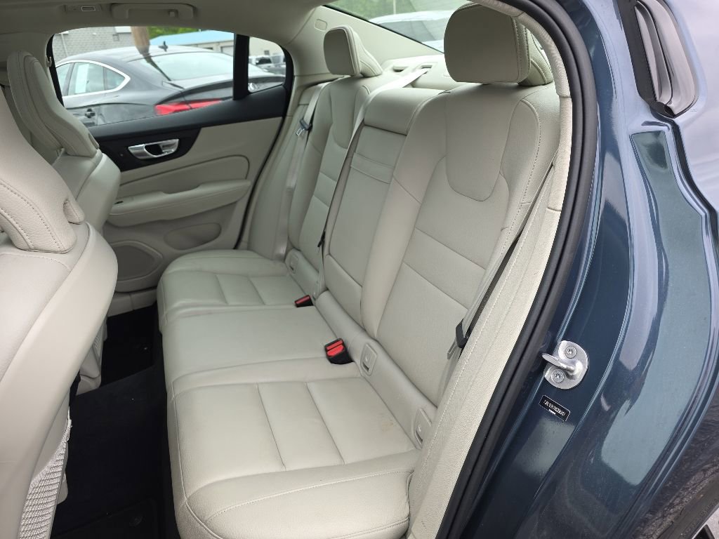 Used 2024 Volvo S60 B5 Core AWD/4WD image 21