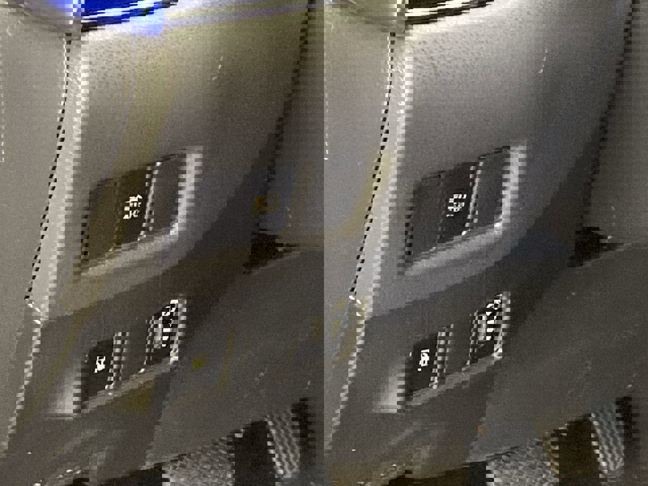 Used 2021 Toyota C-HR XLE FWD image 13