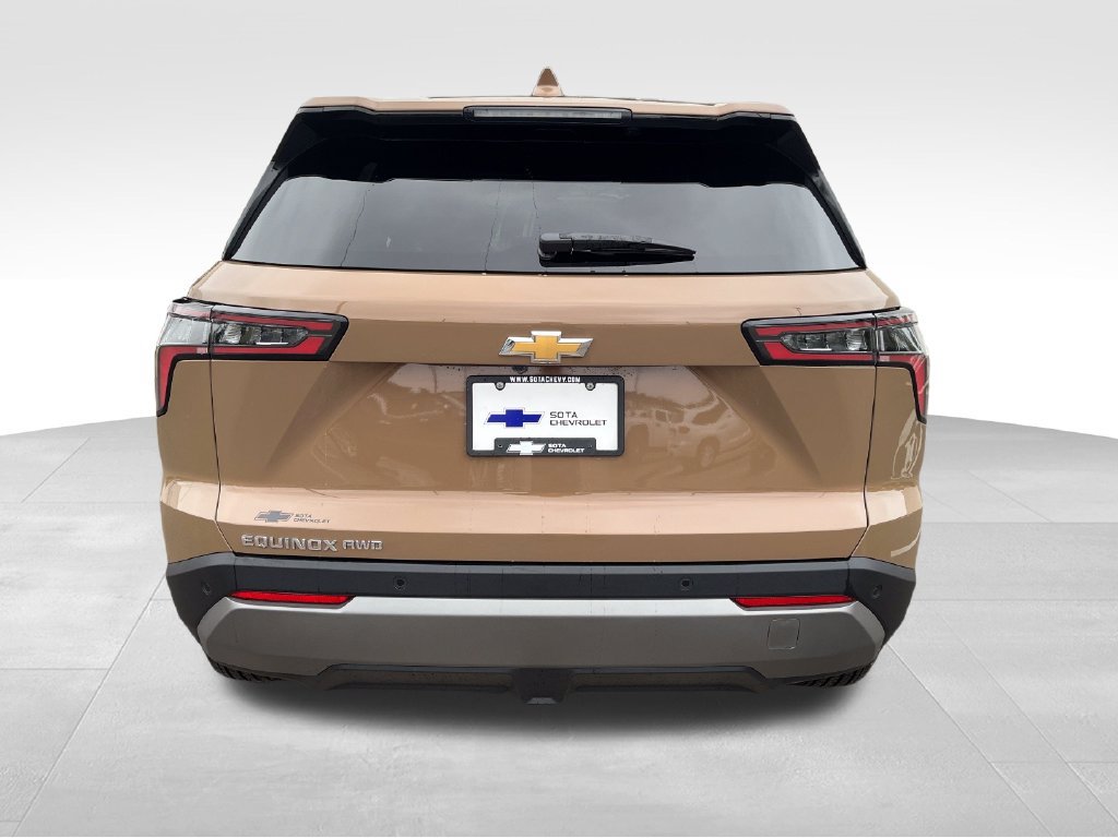 New 2027 Chevrolet Equinox LT w/ Convenience Package II AWD/4WD image 4
