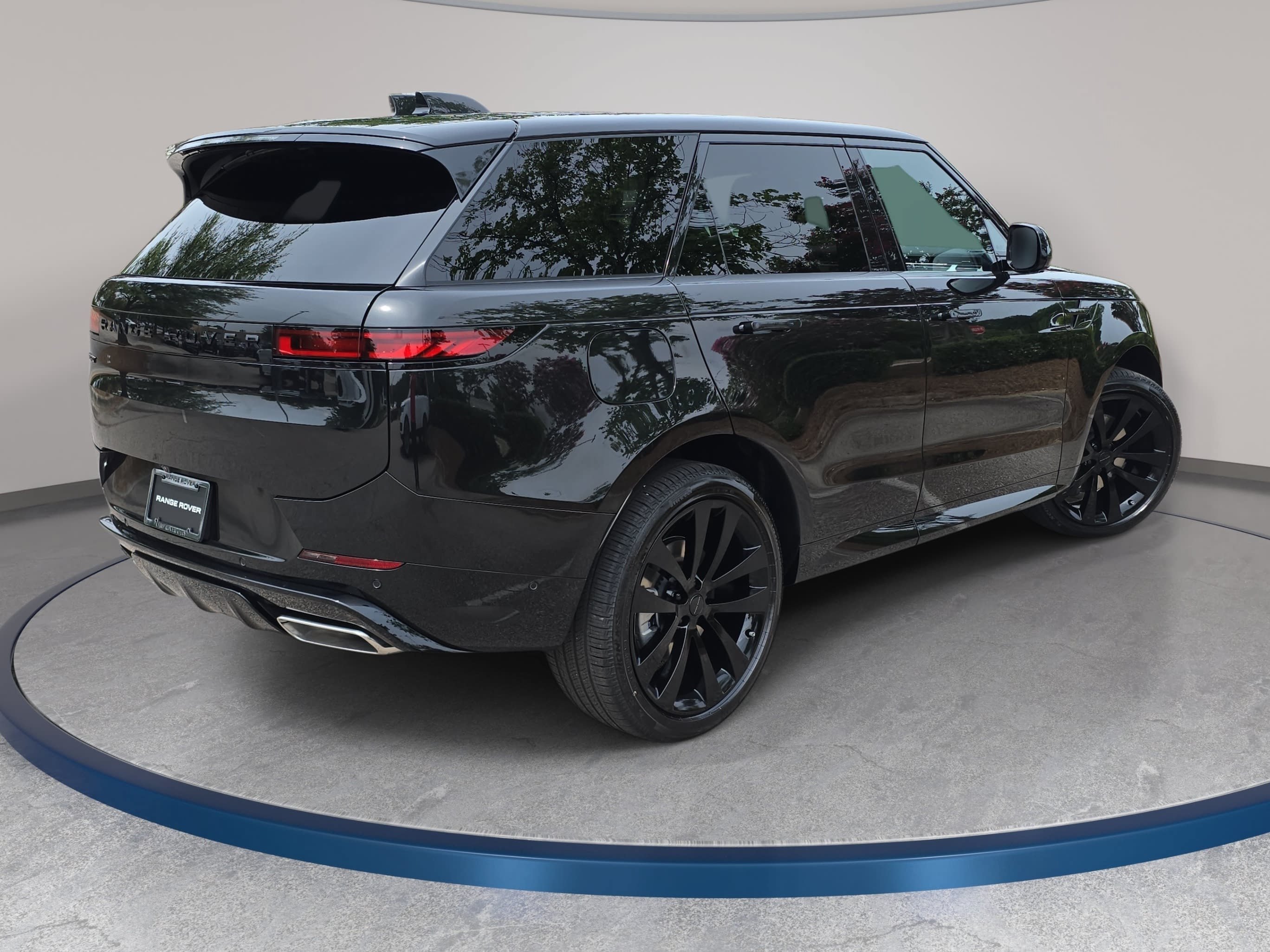 New 2026 Land Rover Range Rover Sport Dynamic SE AWD/4WD image 5