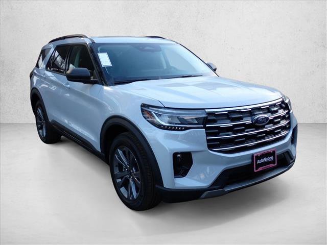 New 2026 Ford Explorer Active w/ Active Comfort Package image 6