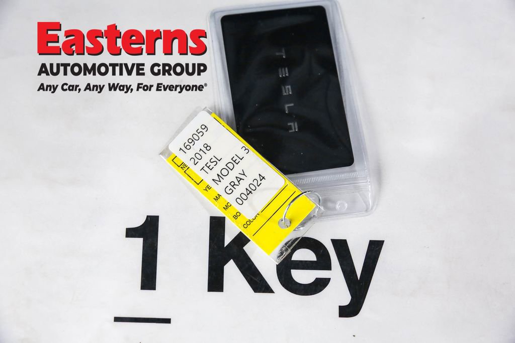 Used 2018 Tesla Model 3 Long Range image 22