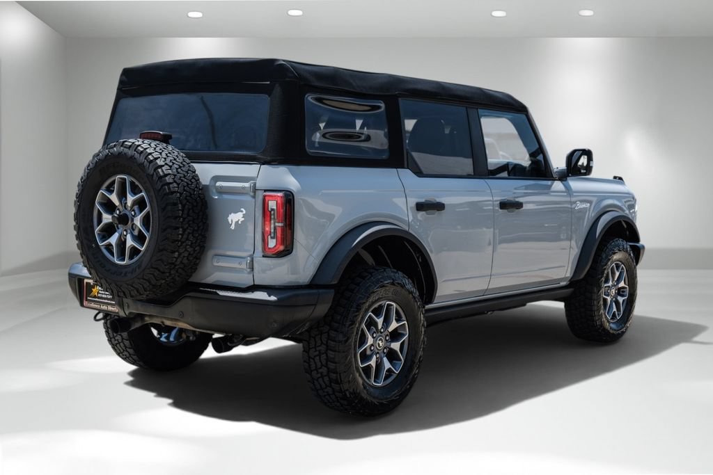 Used 2023 Ford Bronco Badlands AWD/4WD image 8