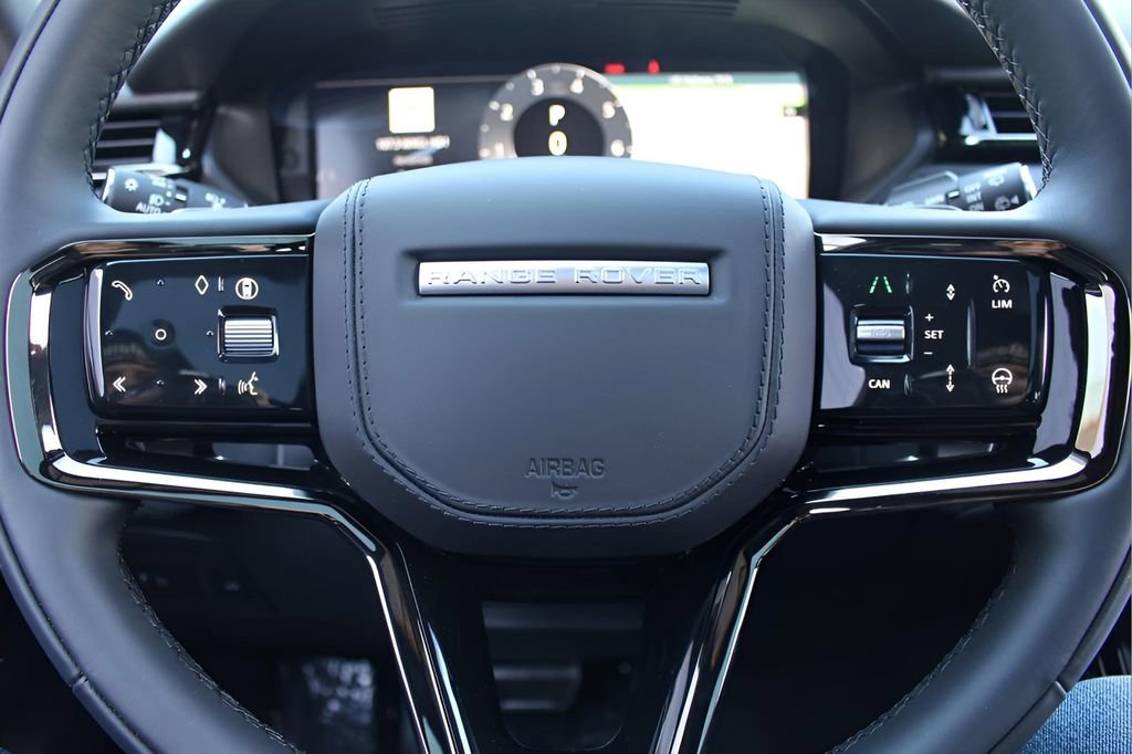 Used 2025 Land Rover Range Rover Velar Dynamic SE AWD/4WD image 20