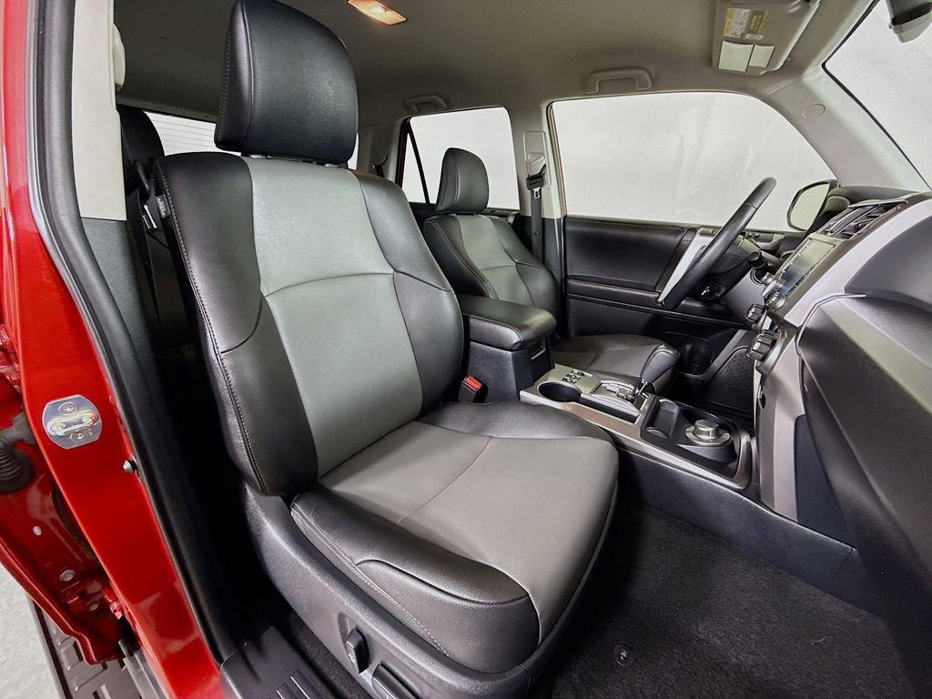 Used 2024 Toyota 4Runner SR5 Premium image 28