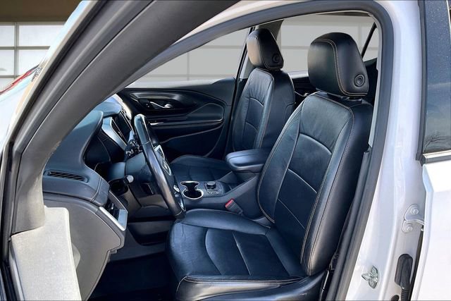 Used 2021 GMC Terrain SLT image 25