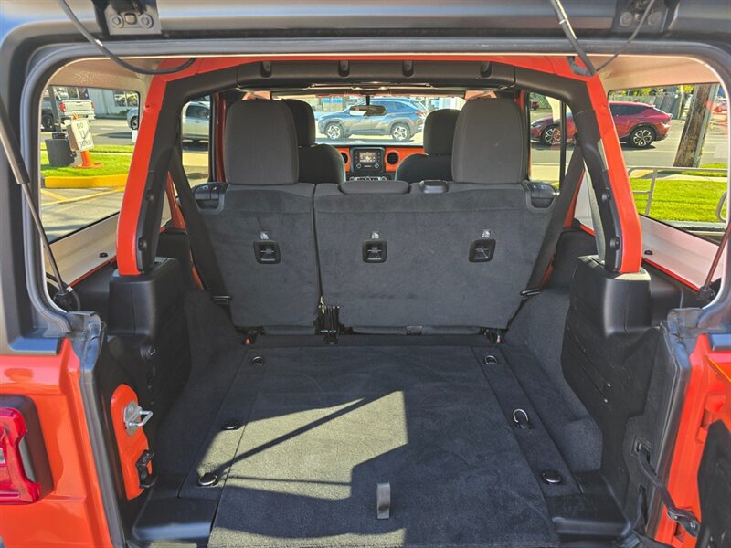 Used 2020 Jeep Wrangler Unlimited Sport S AWD/4WD image 17