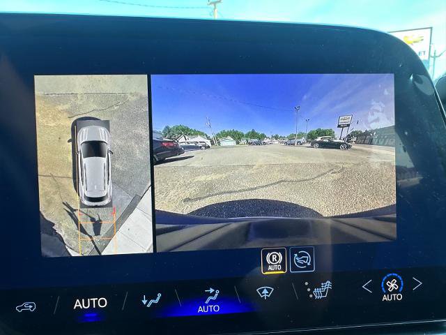 New 2026 Chevrolet Equinox EV LT w/ Comfort Package AWD/4WD image 33