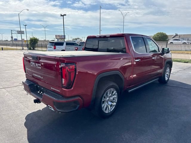 Used 2023 GMC Sierra 1500 Denali w/ Technology Package AWD/4WD image 3
