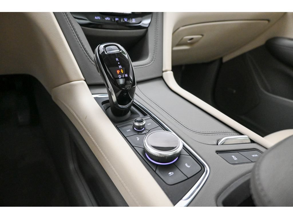 Certified 2025 Cadillac XT5 Premium Luxury AWD/4WD image 14