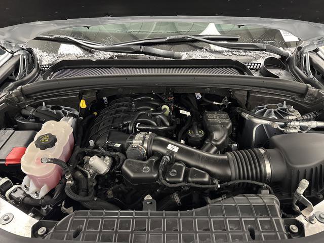 Used 2025 Jeep Grand Cherokee L Limited w/ Black Appearance Package image 40