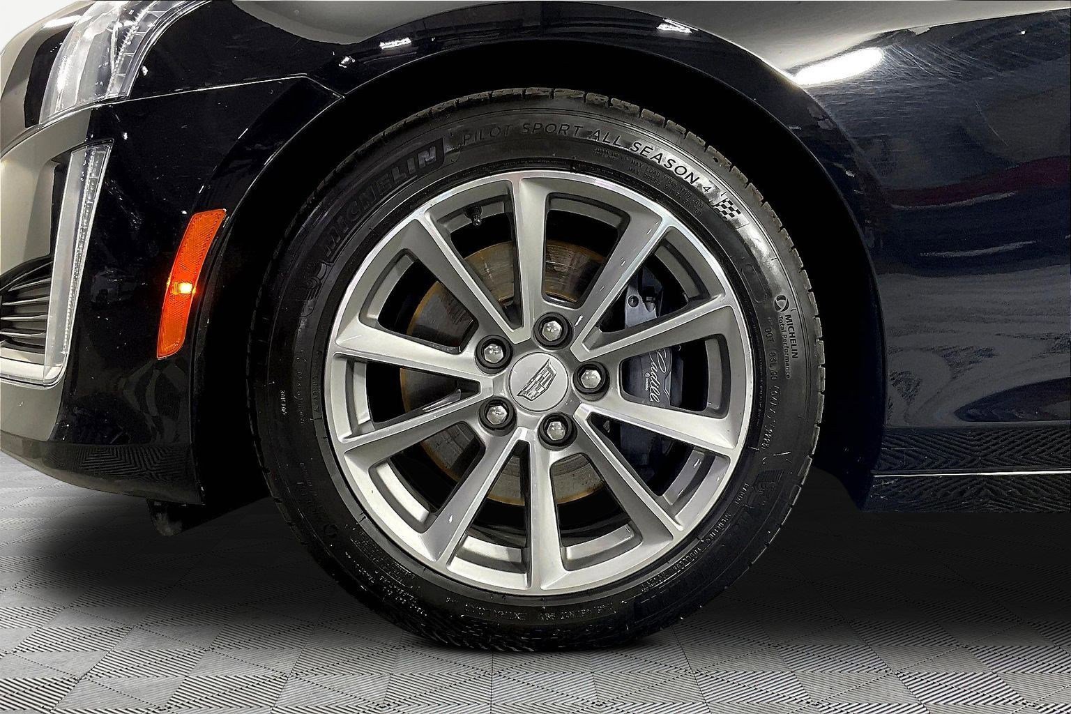 Used 2018 Cadillac CTS Luxury RWD image 34