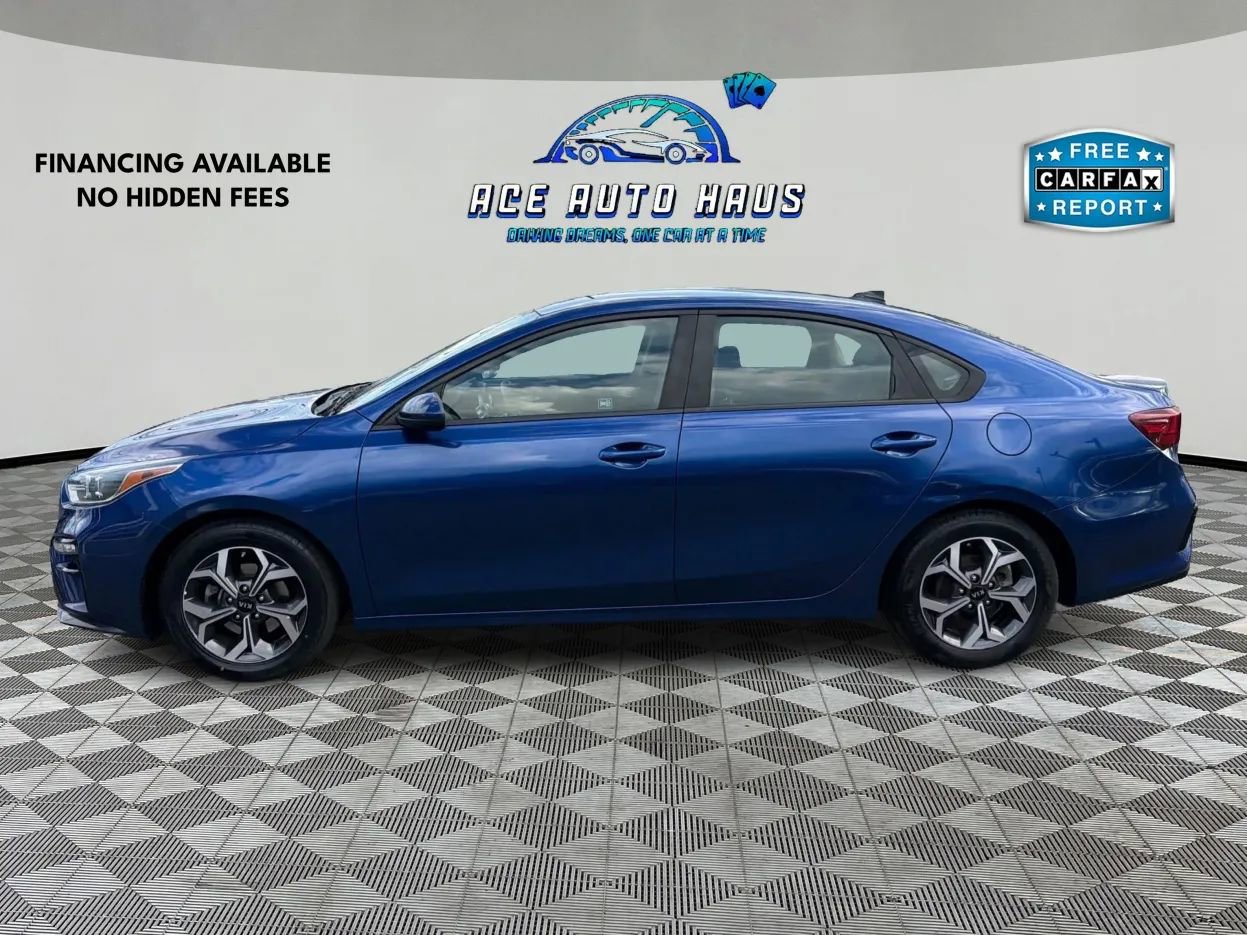 Used 2020 Kia Forte LXS FWD image 4