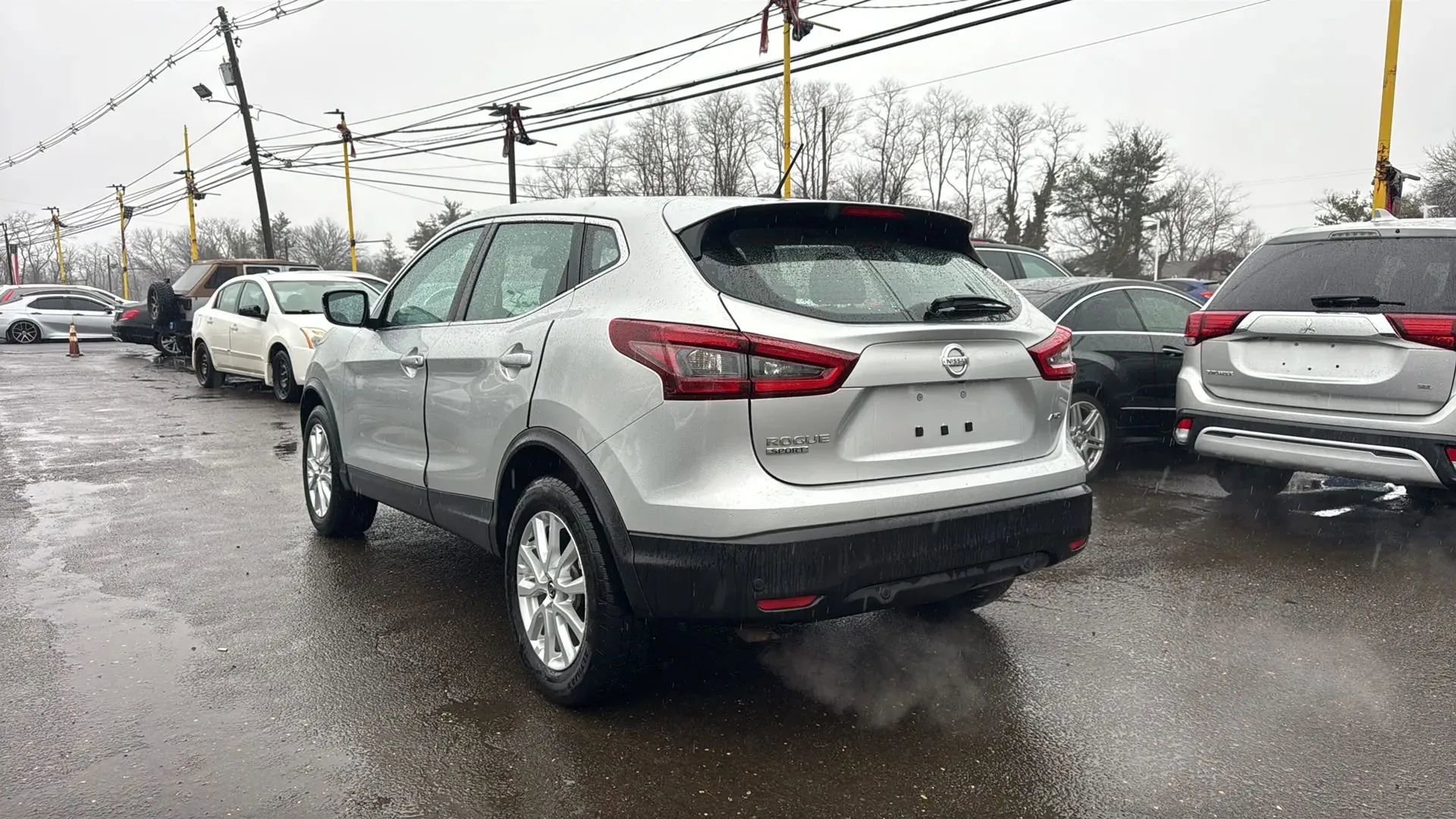 Used 2022 Nissan Rogue Sport S AWD/4WD image 7