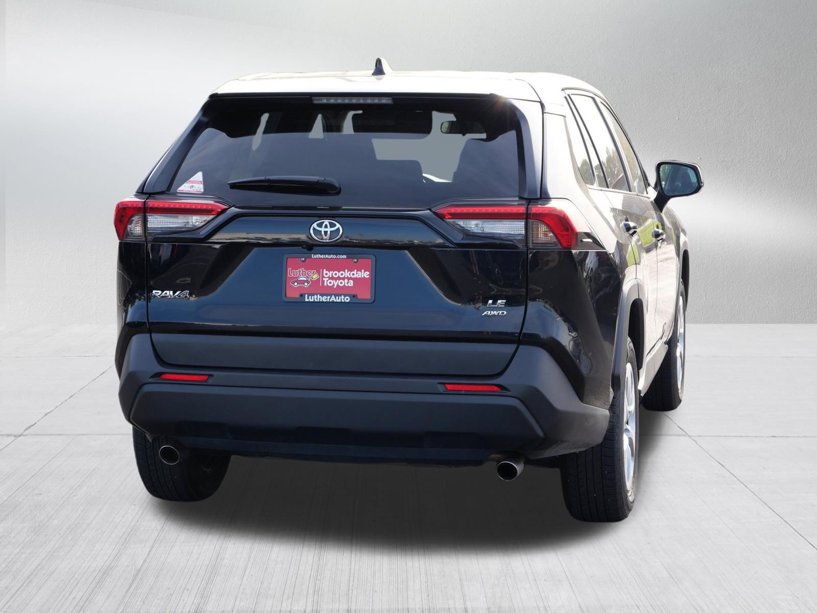 Certified 2025 Toyota RAV4 LE AWD/4WD image 6