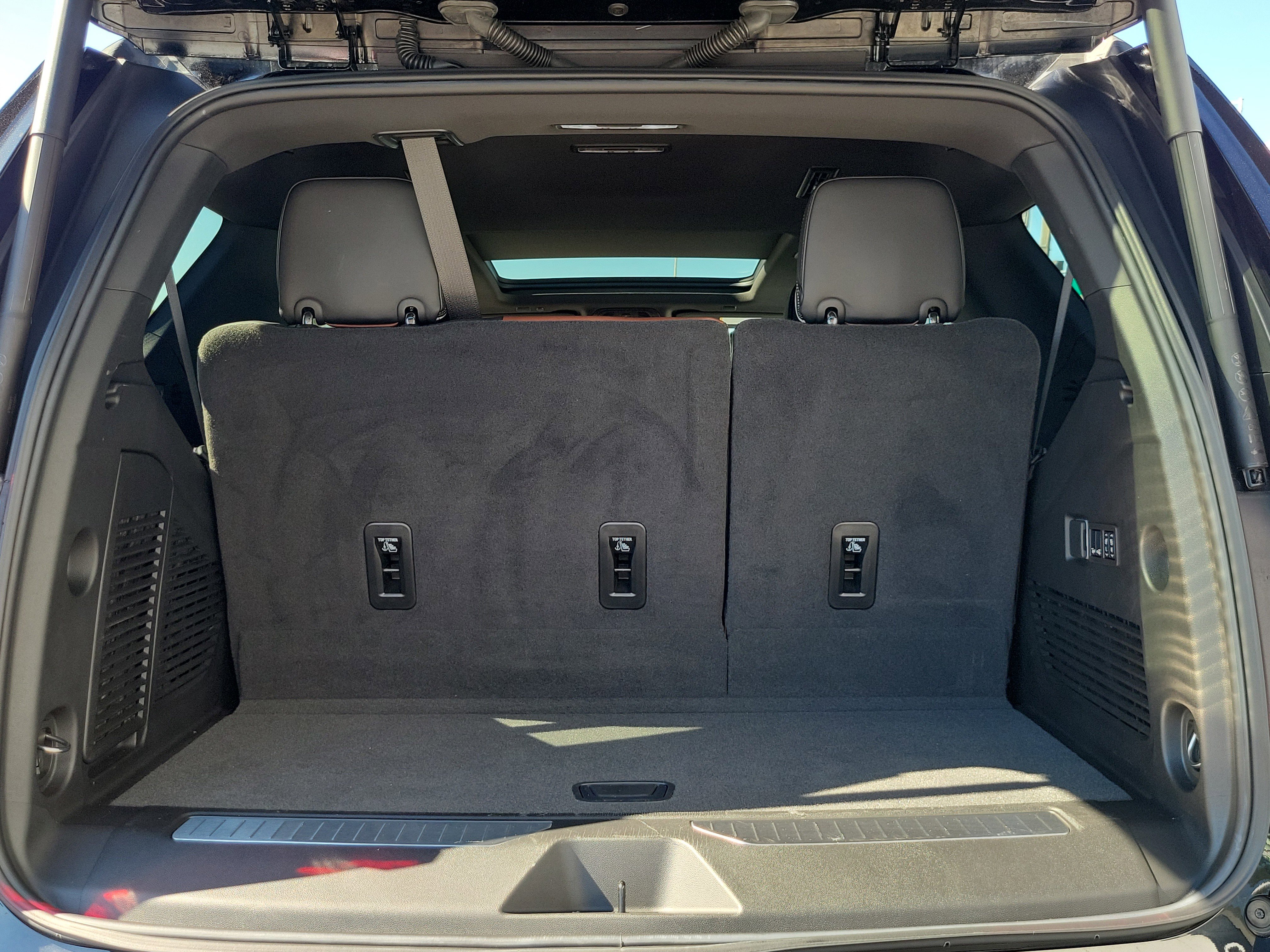 Used 2024 GMC Yukon Denali Ultimate image 20