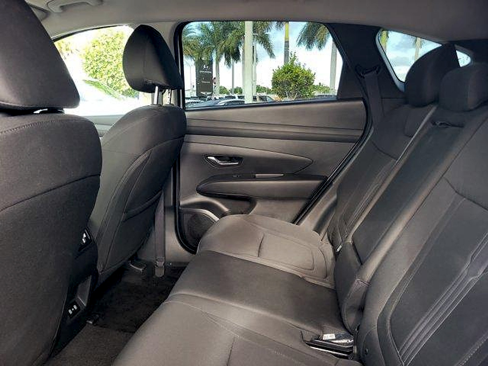 Certified 2025 Hyundai Tucson SEL FWD image 15