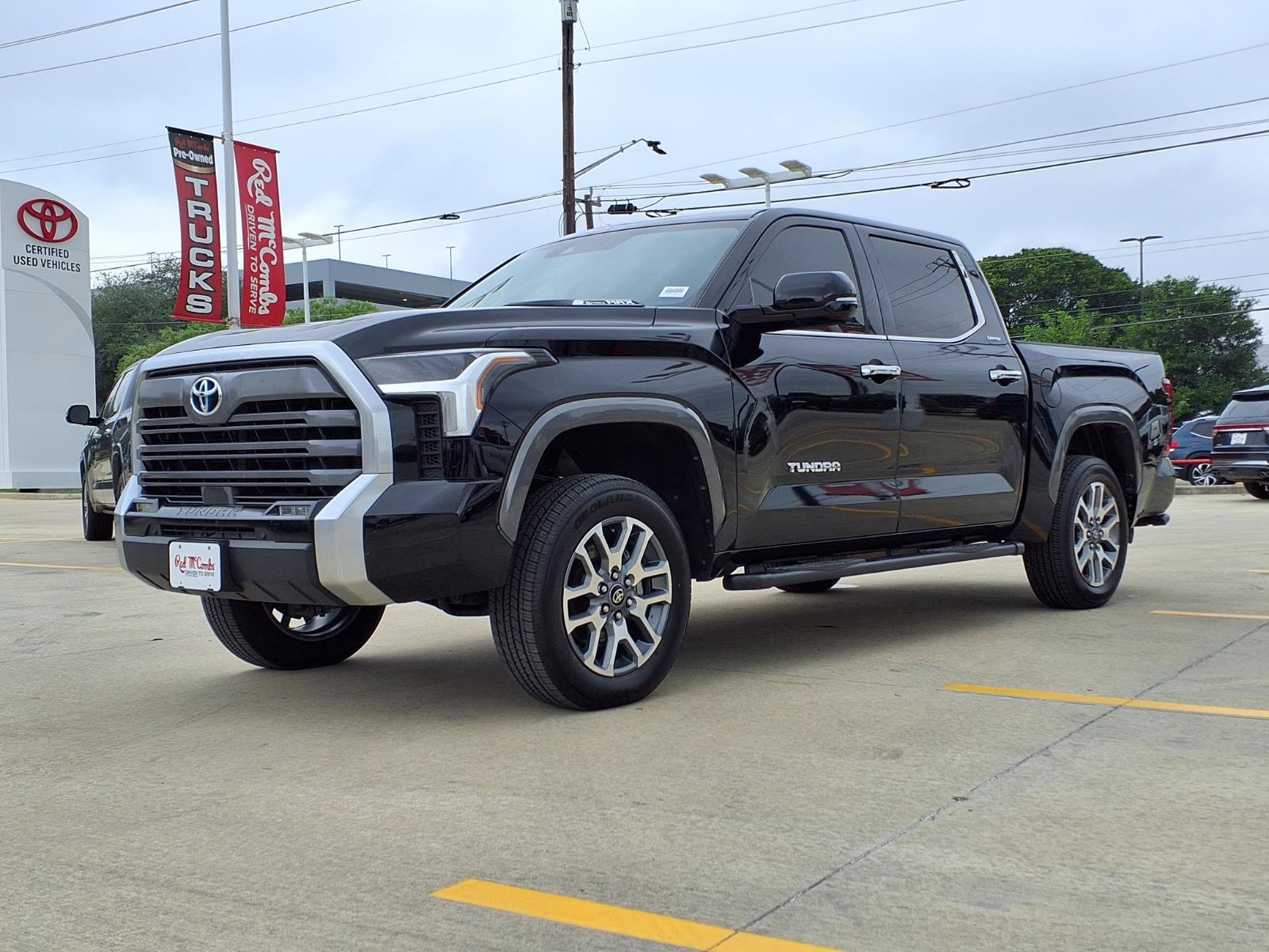 Used 2024 Toyota Tundra Limited w/ Power Package AWD/4WD image 1