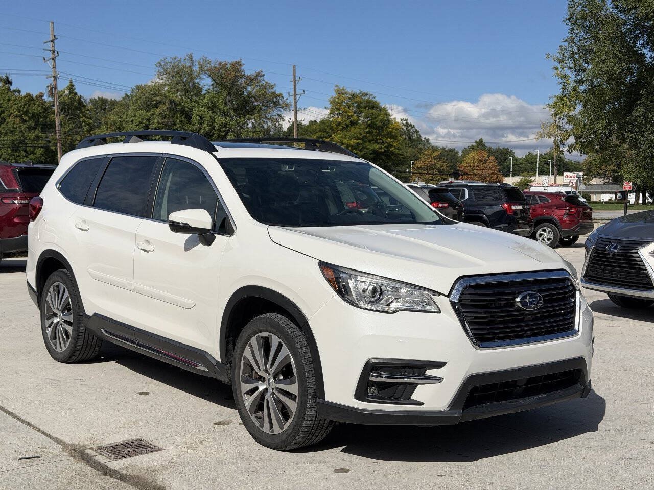 Used 2019 Subaru Ascent Limited AWD/4WD image 4