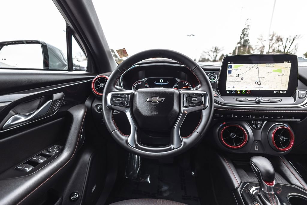 Used 2025 Chevrolet Blazer RS AWD/4WD image 25