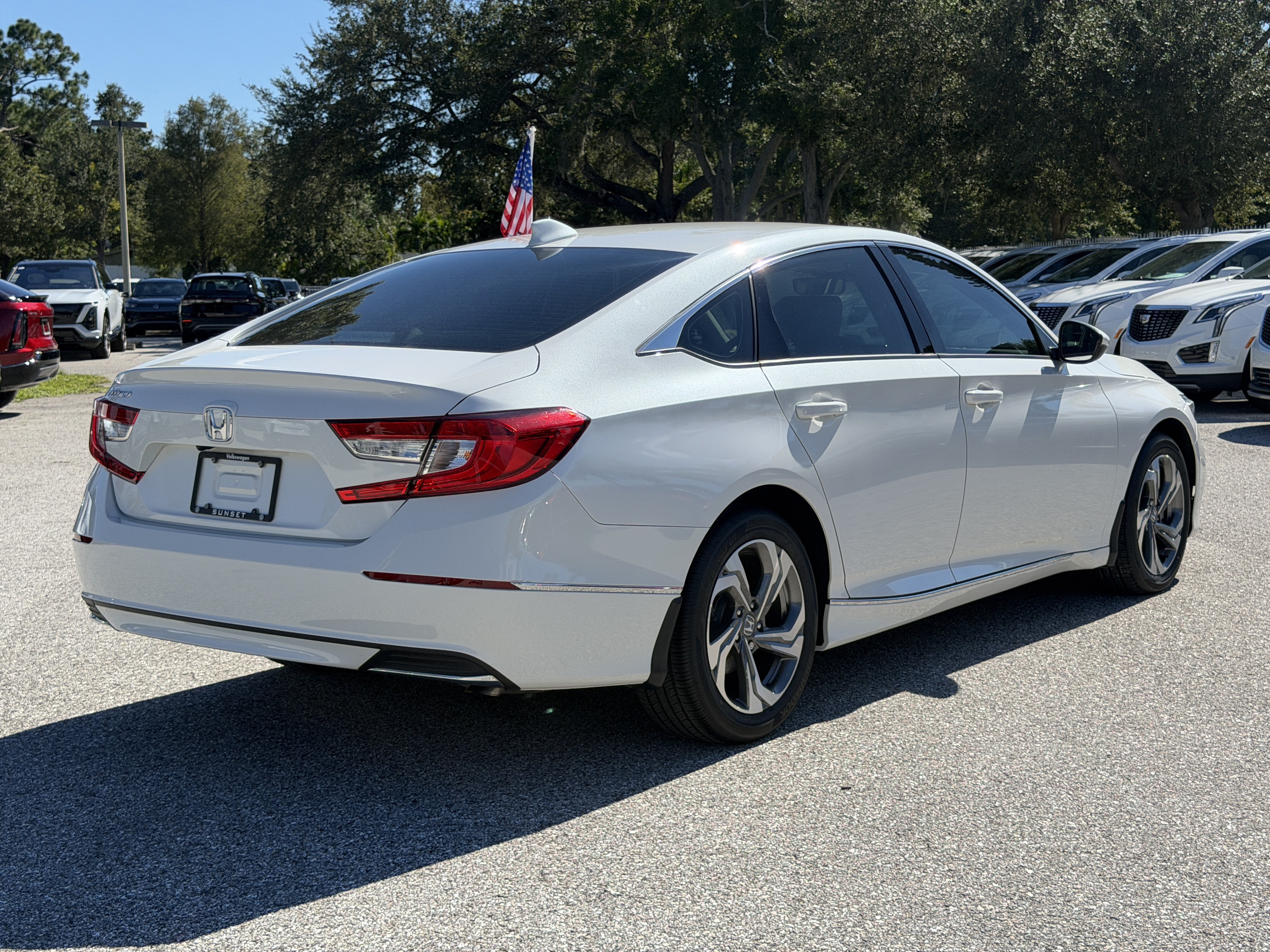 Used 2020 Honda Accord EX-L image 7