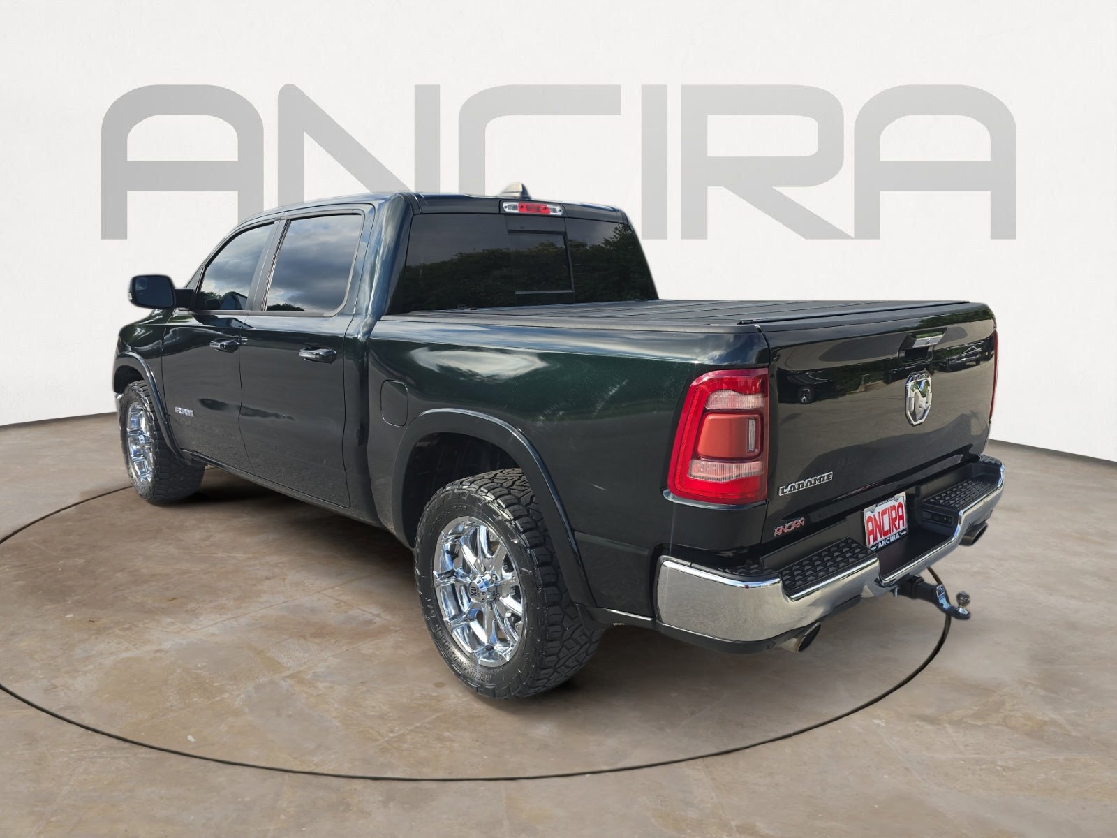 Used 2019 RAM 1500 Laramie RWD image 8