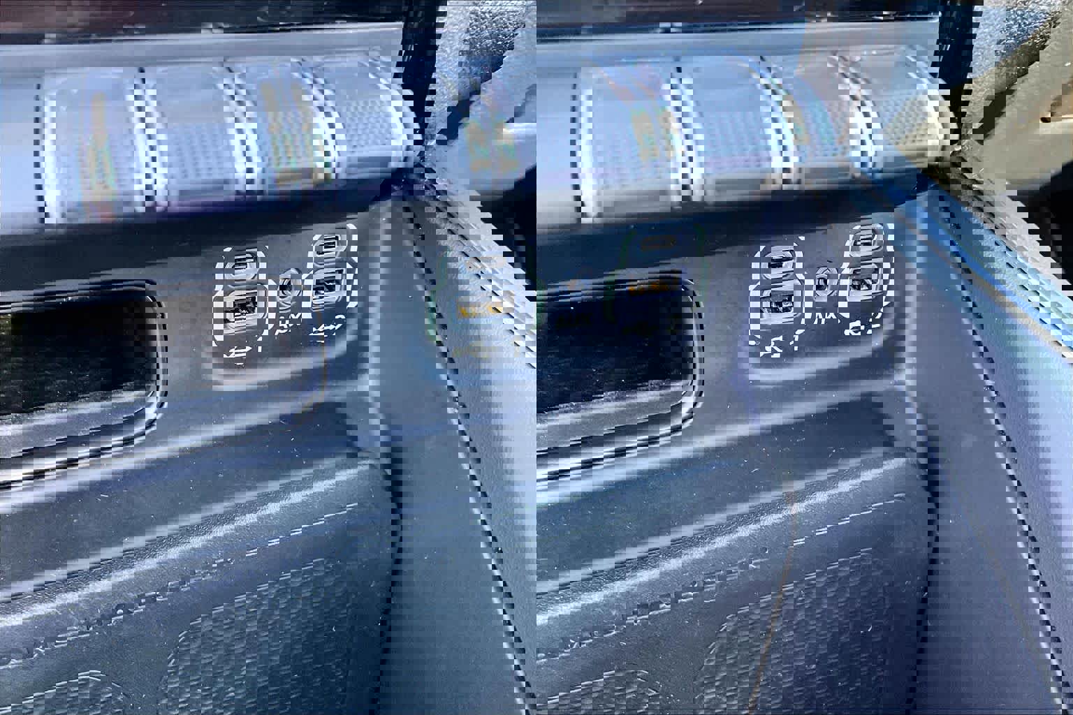 Used 2024 RAM 1500 Laramie image 37