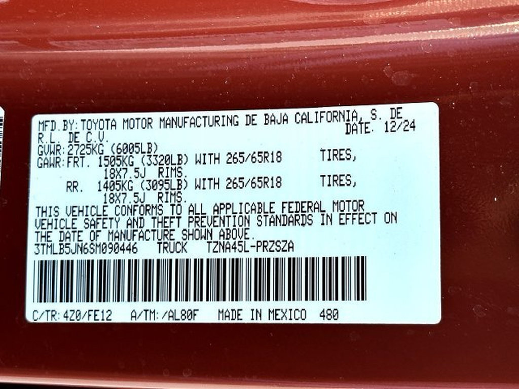 Certified 2025 Toyota Tacoma TRD Sport AWD/4WD image 31