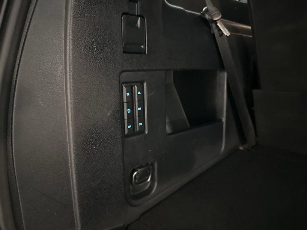 Used 2020 Ford Expedition XLT w/ Equipment Group 202A RWD image 10