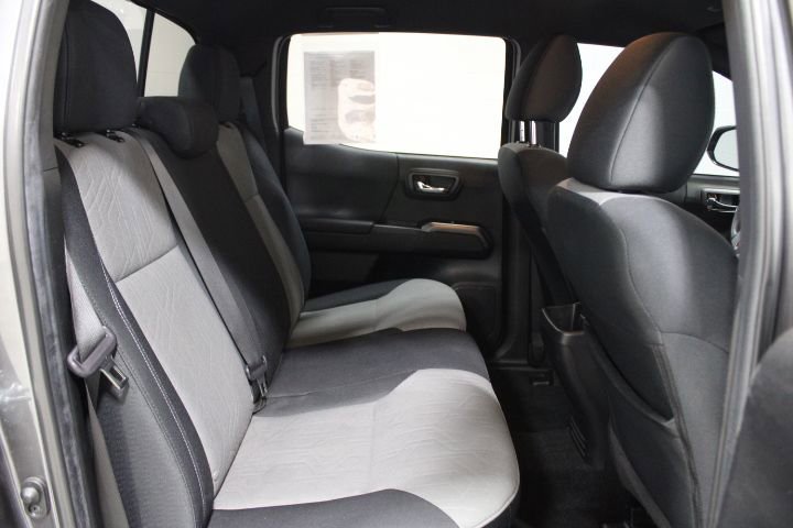 Used 2023 Toyota Tacoma TRD Sport image 26