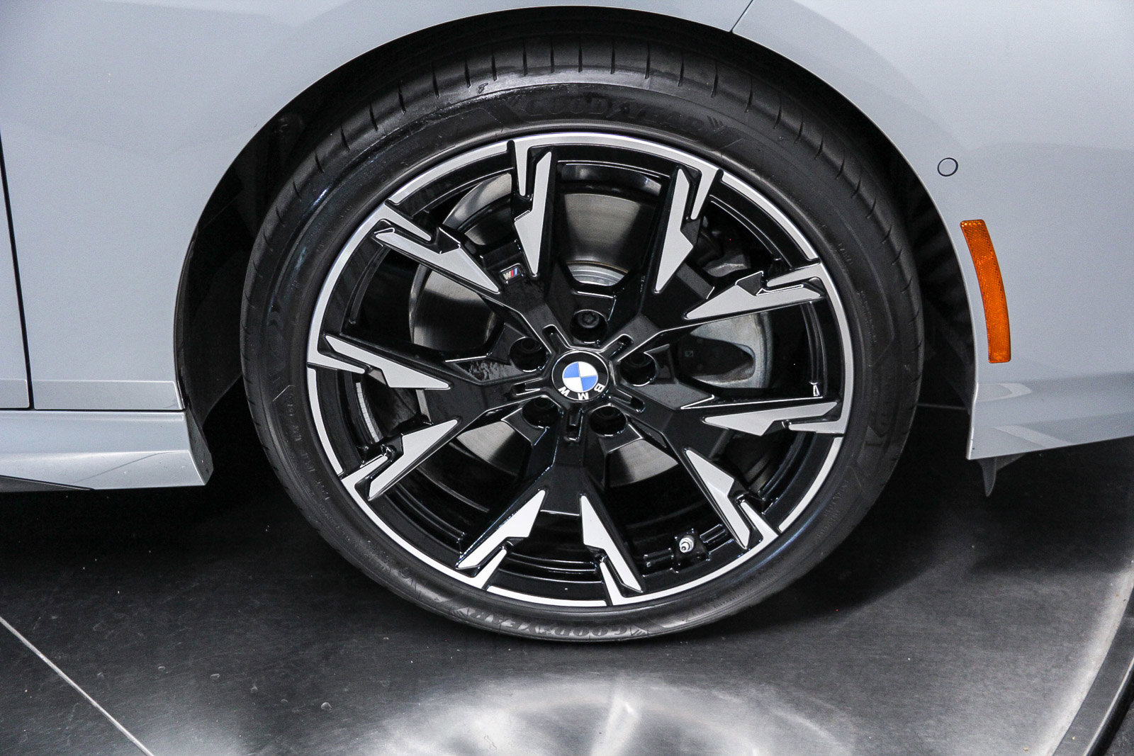 Used 2026 BMW 228i w/ Technology Package image 9