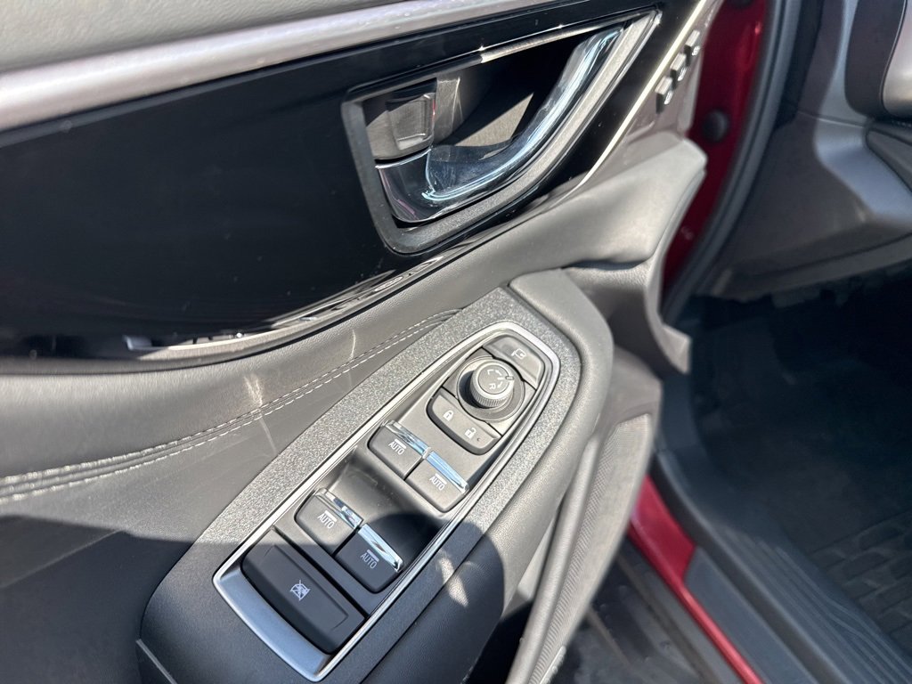 New 2025 Subaru Outback Touring XT image 9