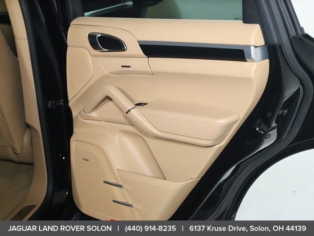 Used 2016 Porsche Cayenne Diesel image 34