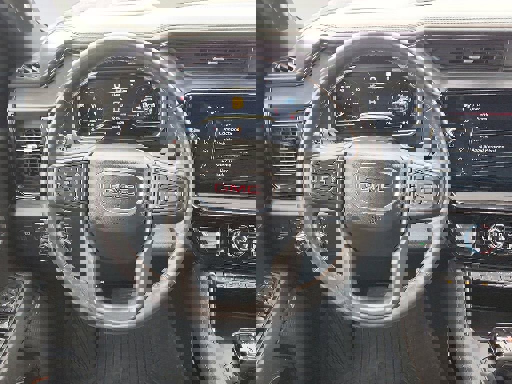 Used 2023 GMC Sierra 1500 AT4 image 12