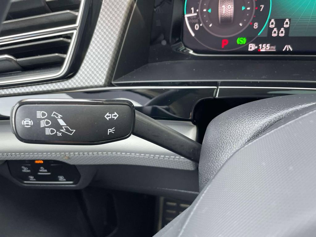 Used 2024 Volkswagen Atlas Peak Edition SE image 25