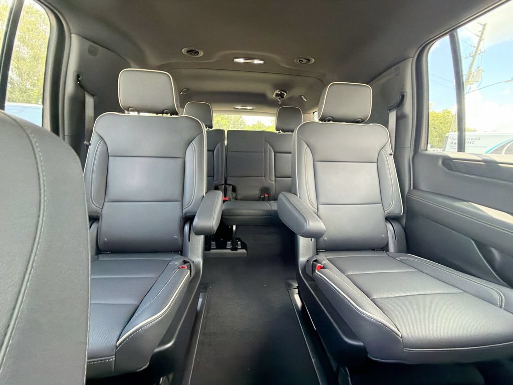 New 2026 GMC Yukon XL Elevation RWD image 15