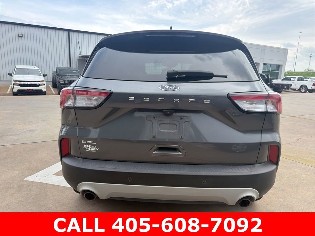 Used 2022 Ford Escape SEL image 4
