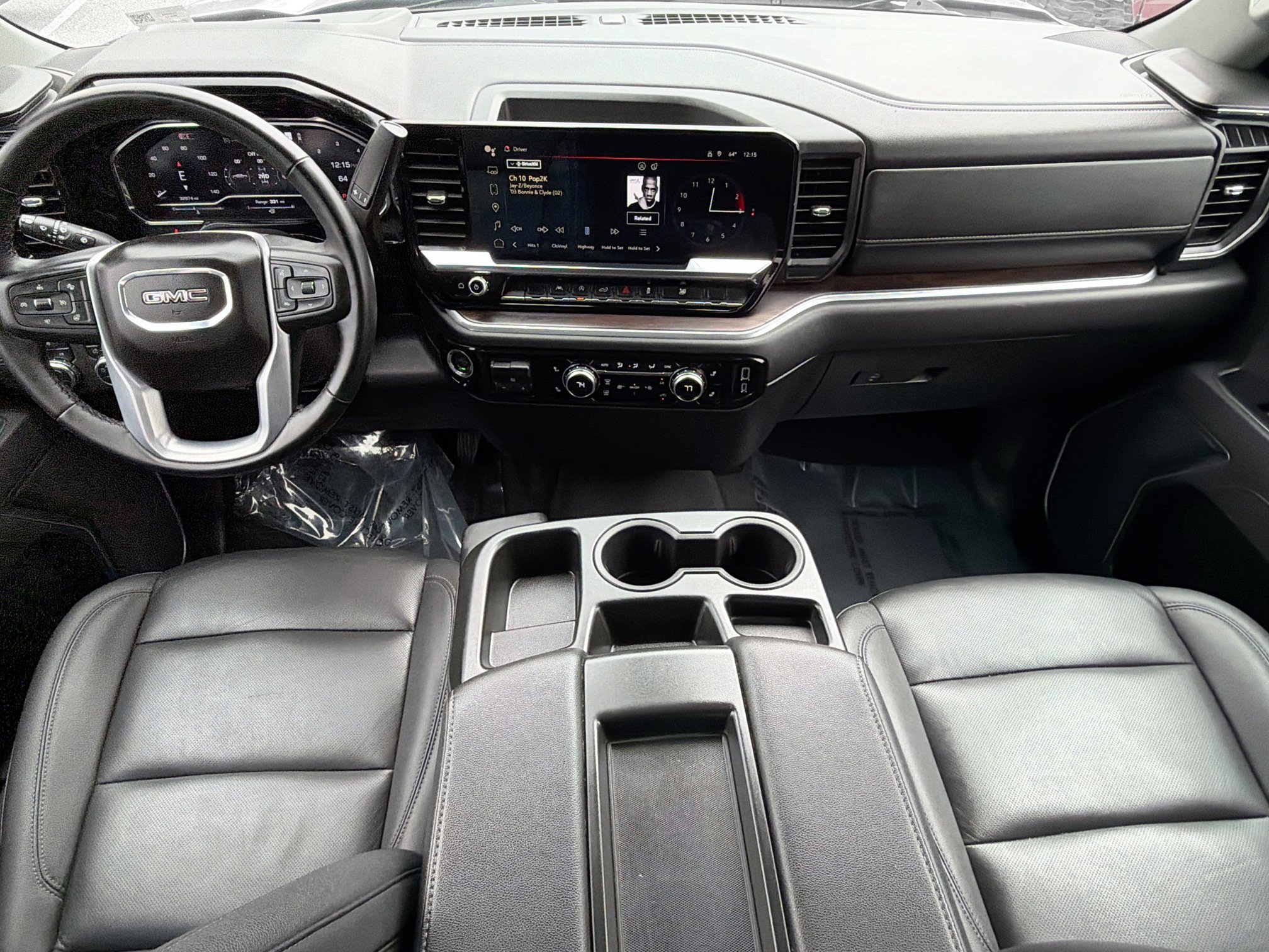 Used 2025 GMC Sierra 1500 SLT image 15