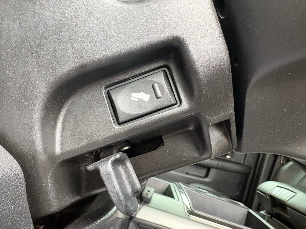 Used 2014 RAM 1500 Sport w/ Convenience Group RWD image 18