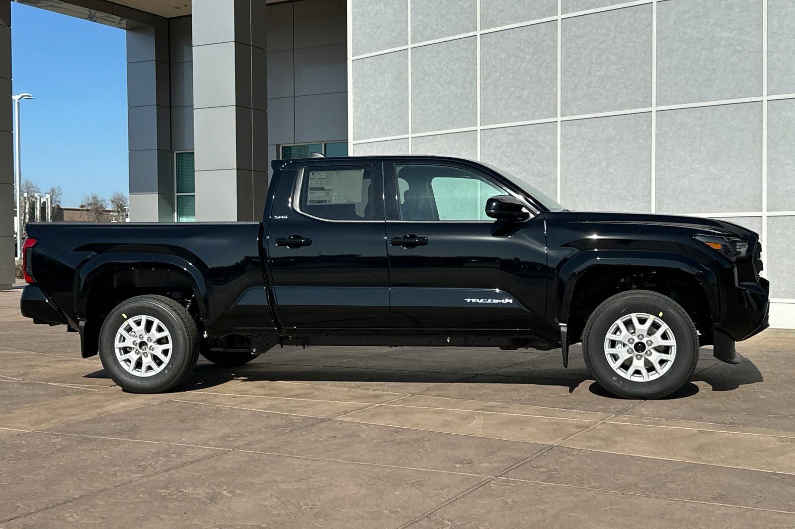 New 2026 Toyota Tacoma SR5 video 3