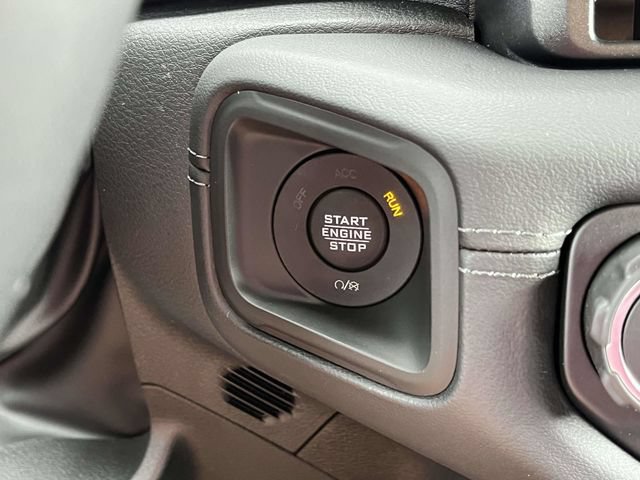 New 2026 Jeep Gladiator Sport AWD/4WD image 24